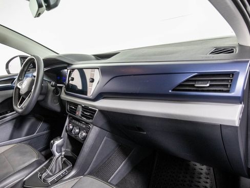 Used 2023 Volkswagen Taos SE image 17