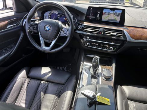 Used 2018 BMW 540i xDrive AWD/4WD image 31