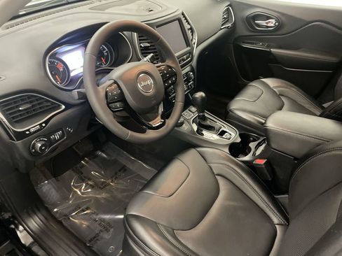 Used 2023 Jeep Cherokee Altitude Lux AWD/4WD image 4