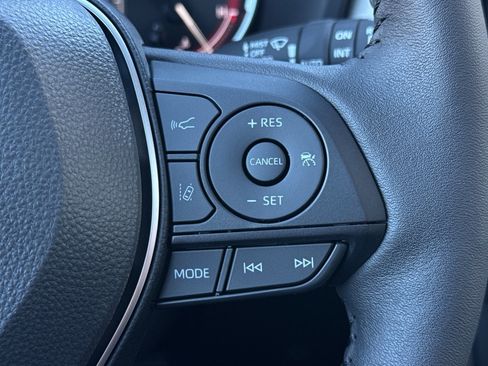 New 2025 Toyota RAV4 XLE Premium image 30