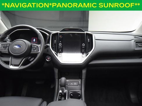 Used 2025 Subaru Ascent Limited w/ Popular Package #2 AWD/4WD image 4