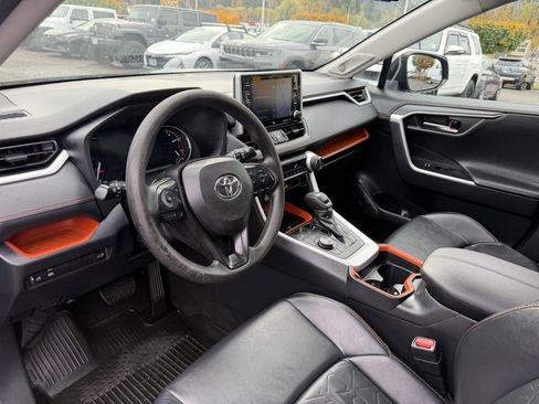 Used 2019 Toyota RAV4 Adventure image 18