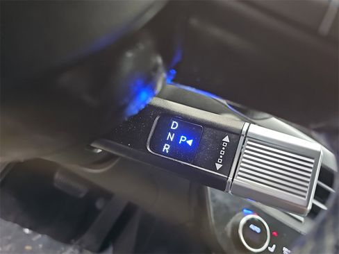 Used 2024 Hyundai Sonata Limited image 24