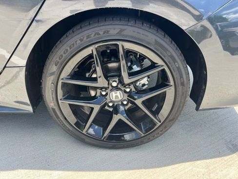 Used 2026 Honda Civic Sport image 22