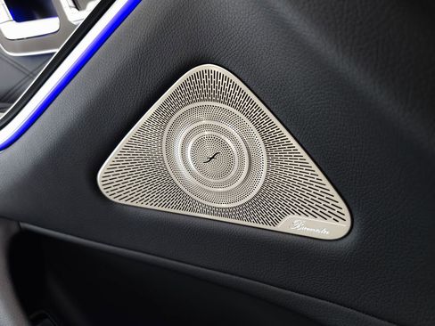 Used 2025 Mercedes-Benz S 63 AMG S image 7