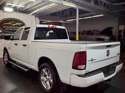 Used 2019 RAM 1500 Express w/ Express Value Package AWD/4WD image 4