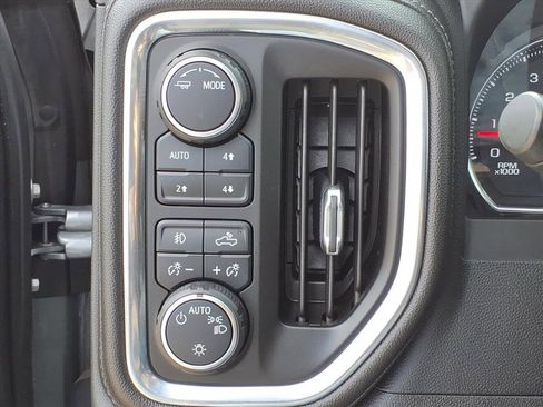 Used 2021 Chevrolet Silverado 1500 LT Trail Boss w/ LPO, Dark Essentials Package image 16