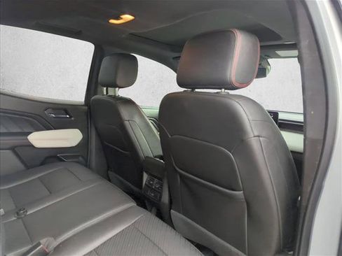 Used 2023 GMC Canyon AT4X image 20