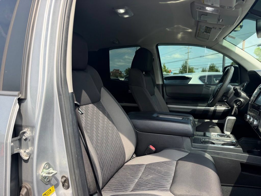 Used 2014 Toyota Tundra SR5 w/ TRD Off Road Package AWD/4WD image 30