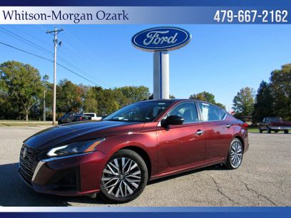 Used 2024 Nissan Altima 2.5 SV