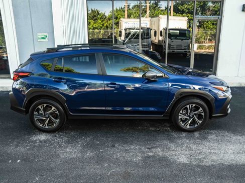 Used 2025 Subaru Crosstrek 2.5i Premium AWD/4WD image 6
