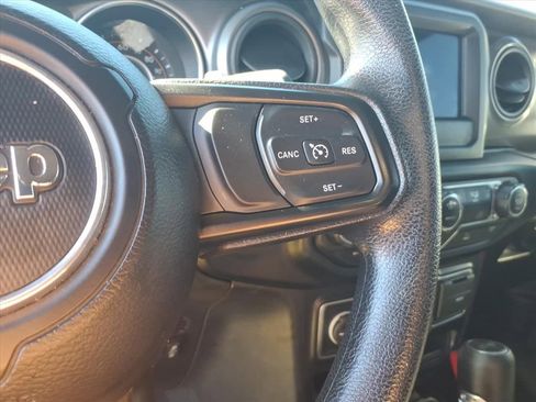 Used 2022 Jeep Wrangler Unlimited Sport image 24