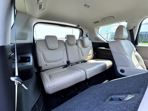 Certified 2025 INFINITI QX80 Pure AWD/4WD image 19