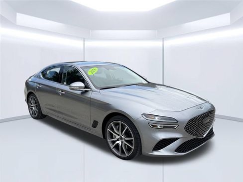 Used 2026 Genesis G70 2.5T RWD image 3