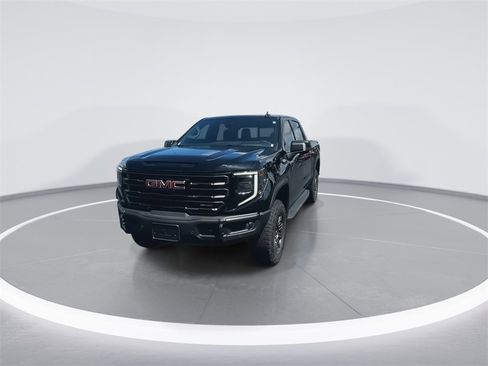 Used 2024 GMC Sierra 1500 AT4X image 5
