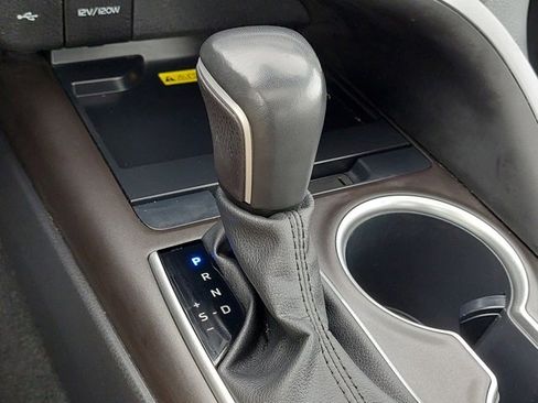 Used 2023 Toyota Camry XLE image 36