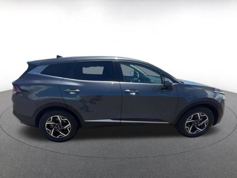 Used 2025 Kia Sportage LX FWD image 16