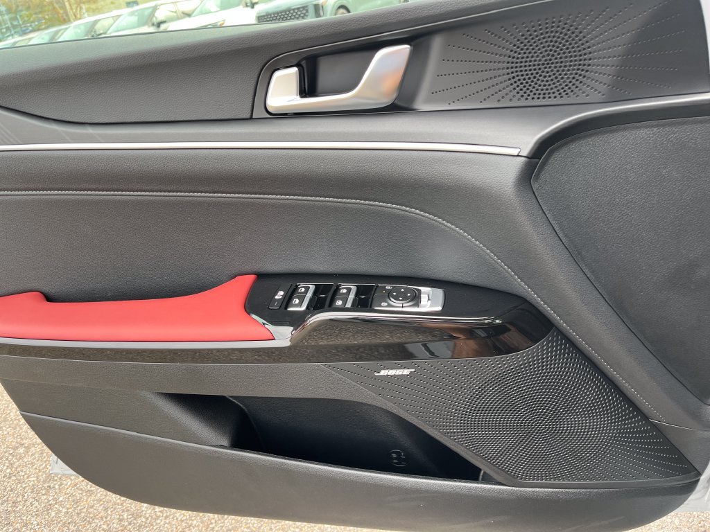 New 2027 Kia K5 GT-Line FWD image 32
