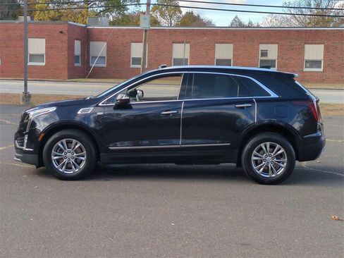 Used 2021 Cadillac XT5 Premium Luxury image 7