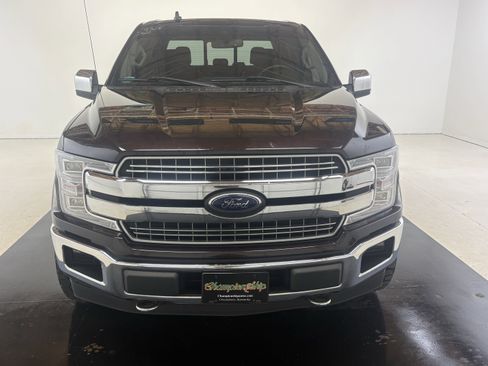 Used 2018 Ford F150 Lariat w/ Equipment Group 502A Luxury image 8