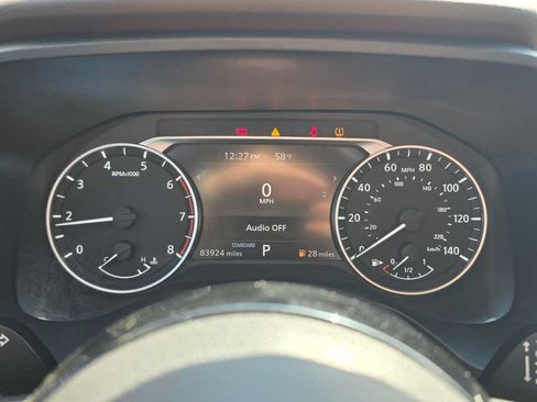 Used 2022 Nissan Rogue SV FWD image 21