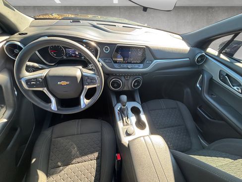 Used 2021 Chevrolet Blazer LT w/ Midnight/Sport Edition image 3