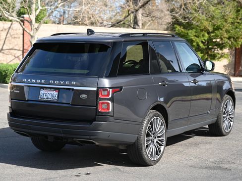 Used 2019 Land Rover Range Rover Supercharged image 7
