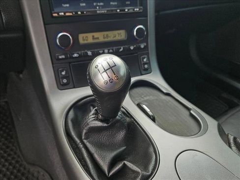 Used 2006 Chevrolet Corvette Convertible w/ Preferred Equipment Group image 12