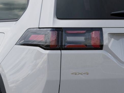 New 2026 Jeep Cherokee Limited image 35