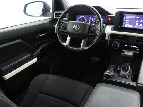 Certified 2024 Toyota Tacoma TRD Off-Road AWD/4WD image 30