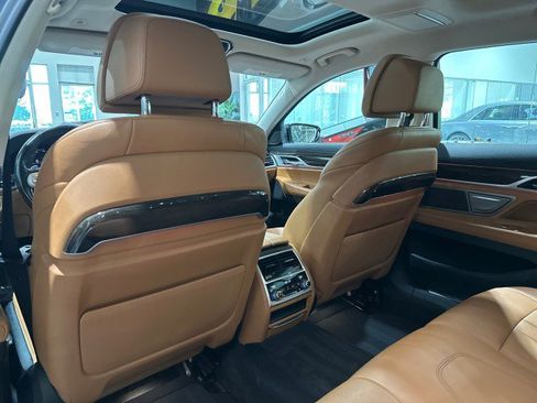 Used 2020 BMW 740i xDrive w/ Cold Weather Package AWD/4WD image 44