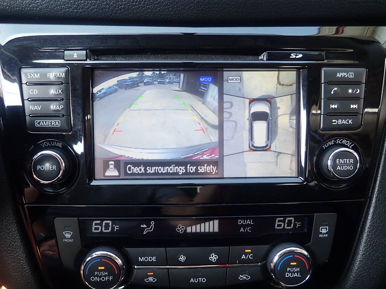 Used 2016 Nissan Rogue SV w/ SV Premium Package AWD/4WD image 6