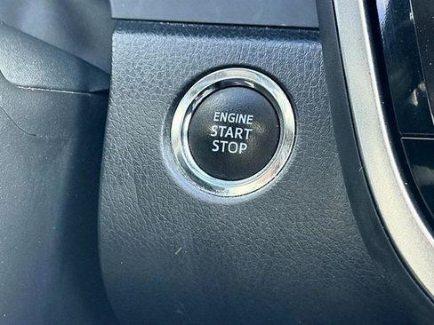 Used 2022 Toyota Camry XSE image 34