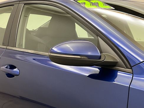 Used 2022 Kia Forte LXS w/ LXS Technology Package image 27