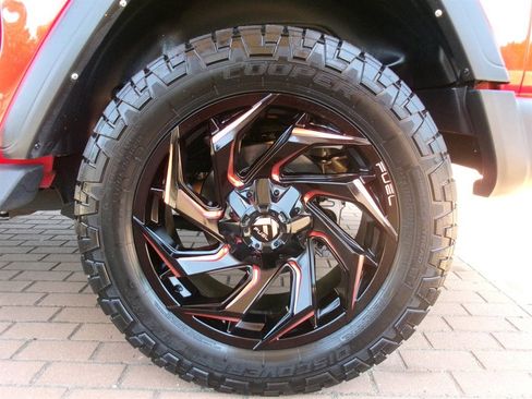 Used 2021 Jeep Wrangler Sport AWD/4WD image 35