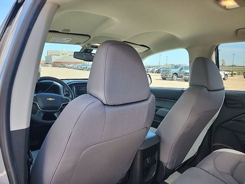 Used 2022 Chevrolet Colorado W/T w/ Custom Special Edition image 12