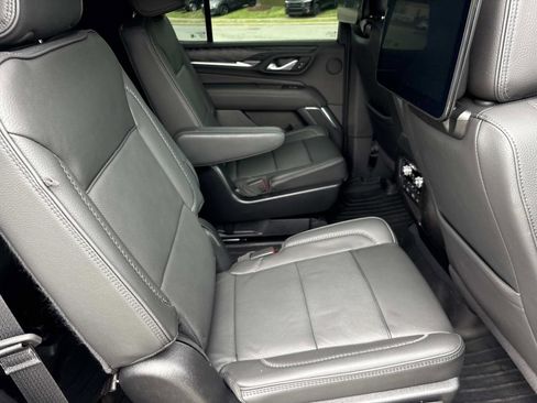 Certified 2024 GMC Yukon Denali w/ Advanced Technology Package AWD/4WD image 34