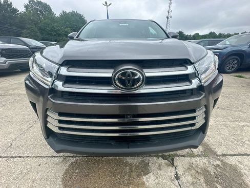 Used 2018 Toyota Highlander Limited Platinum AWD/4WD image 34