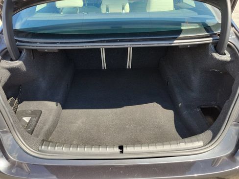 Used 2018 BMW 530i w/ Premium Package RWD image 13