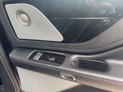 Used 2023 Lincoln Aviator Reserve w/ Equipment Group 201A AWD/4WD image 42