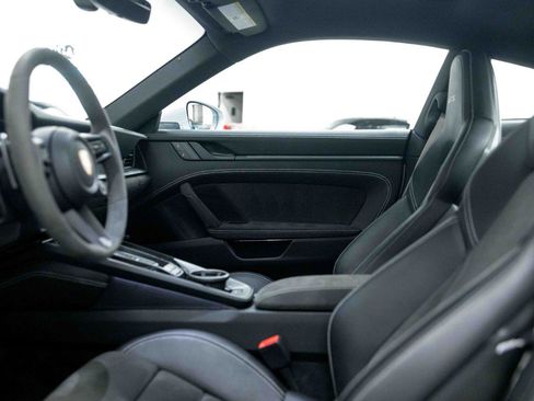 Used 2023 Porsche 911 GT3 RS image 34