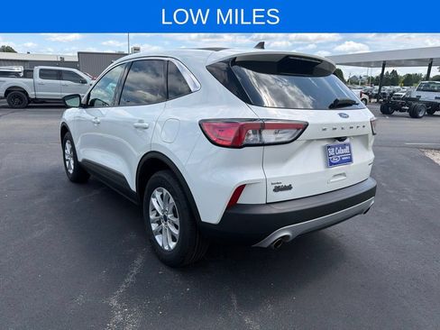 Certified 2022 Ford Escape SE w/ Cold Weather Package AWD/4WD image 6