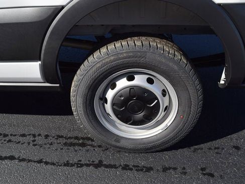 New 2026 Ford Transit 250 148 Medium Roof image 5