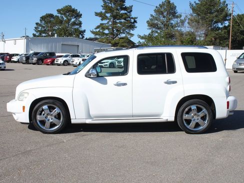 Used 2011 Chevrolet HHR LT w/ LT Preferred Equipment Group image 5
