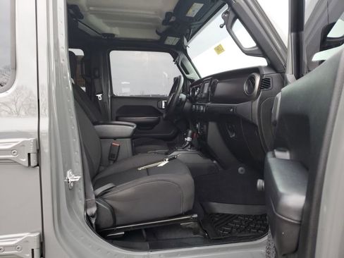 Used 2020 Jeep Wrangler Unlimited Sport image 36