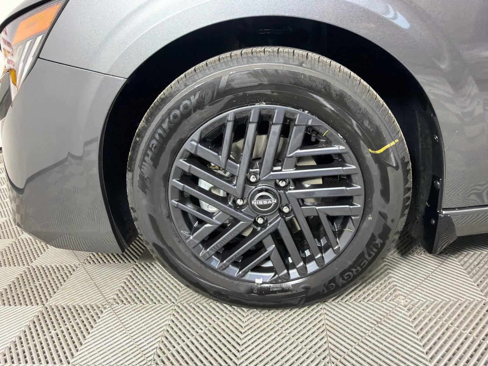 New 2027 Nissan Sentra SV w/ Floor Mat Package FWD image 10