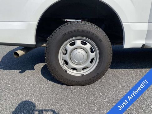 Used 2020 Ford F150 XL w/ Equipment Group 101A Mid AWD/4WD image 9