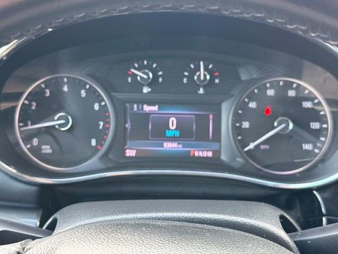 Used 2020 Buick Encore Preferred FWD image 25