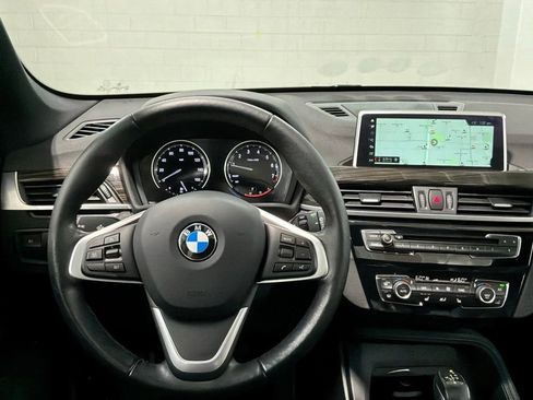 Used 2018 BMW X1 xDrive28i w/ Premium Package AWD/4WD image 8