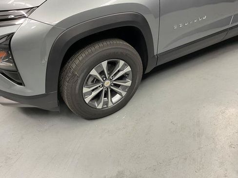 New 2026 Chevrolet Equinox LT FWD image 4